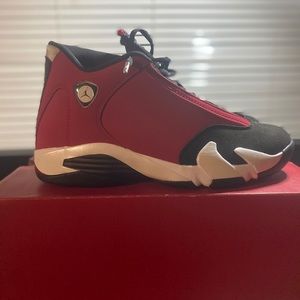 Jordan 14 toro